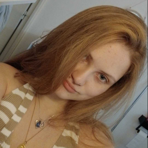 Chloe D.