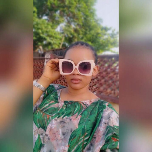 Mhiz M. profile photo