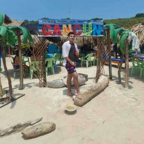 emanuel r. profile photo