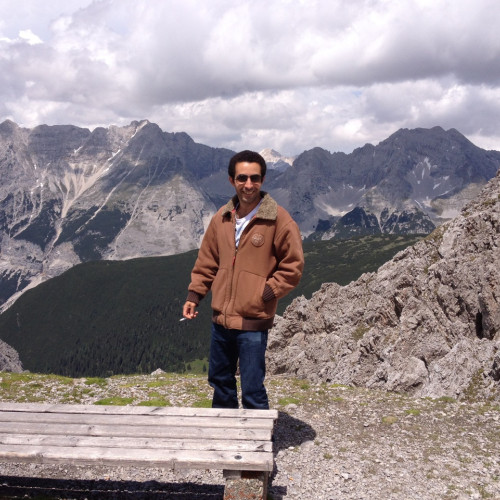 Hussein E. profile photo