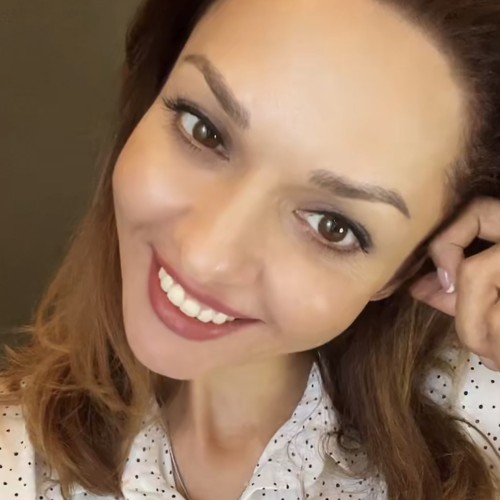 Anna K.