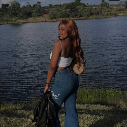 Esther G. profile photo