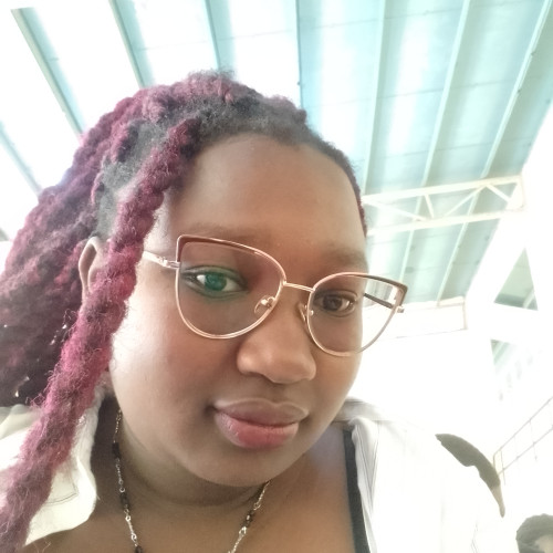 lorah02 e. profile photo