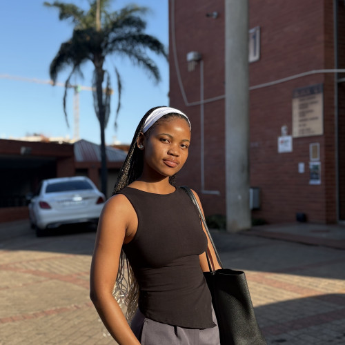 Londeka M. profile photo