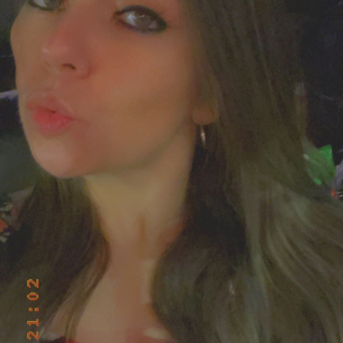 Yezenia G. profile photo