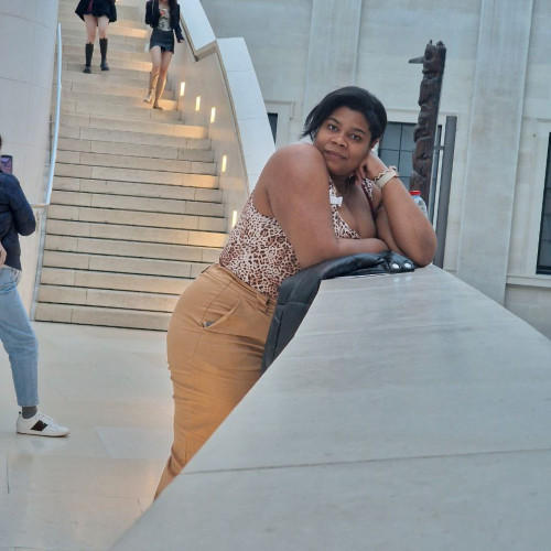 Shonda W.