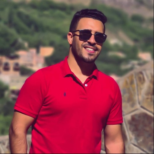 Younes Z.