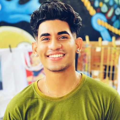 Adrián  F.