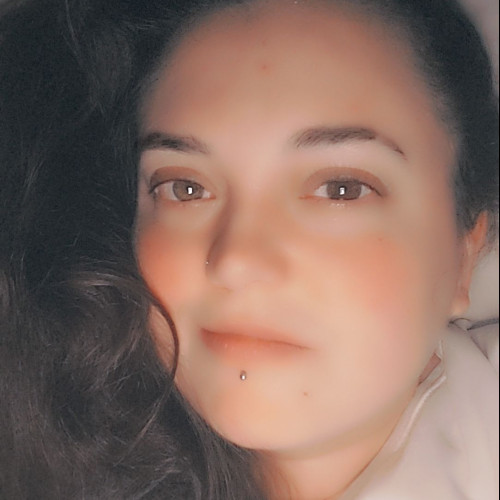 bruna r. profile photo