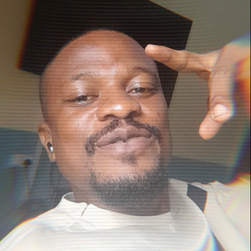 Boma  E. profile photo