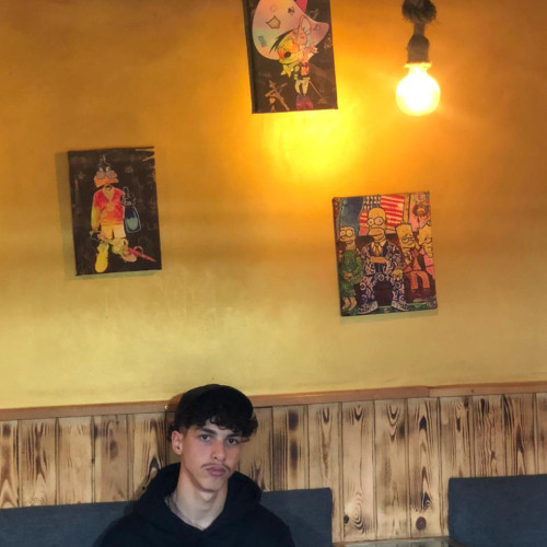 Younes  B. profile photo