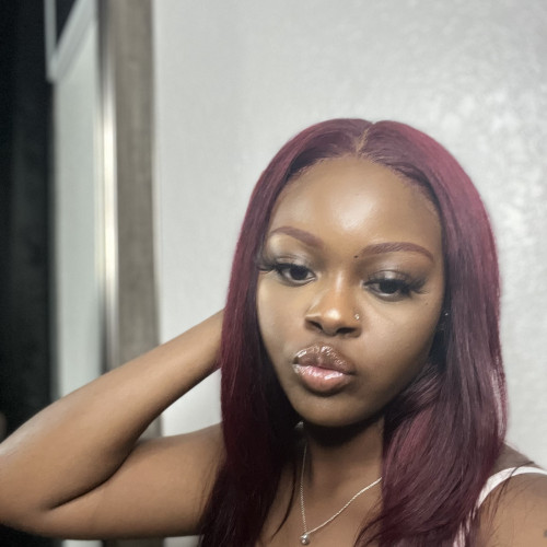 Vee J. profile photo