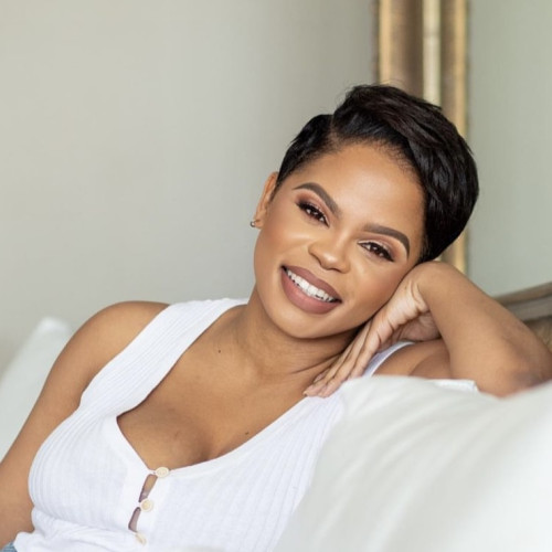 Nia  C.
