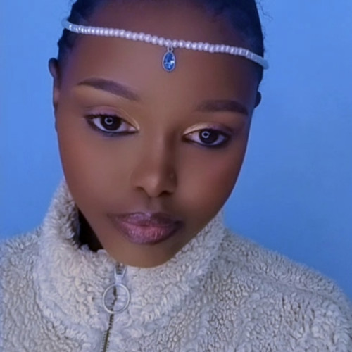 Poline W. profile photo