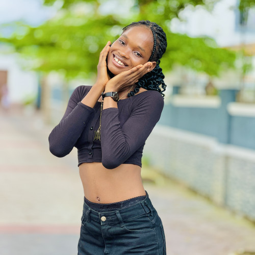 Nelly E. profile photo