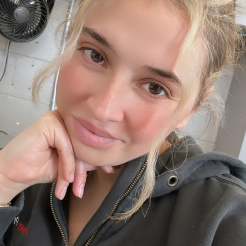 Ella K. profile photo