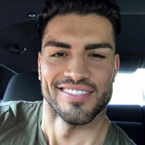 Enzo T.