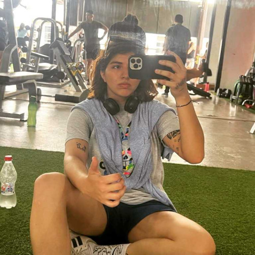 Nicolle C.