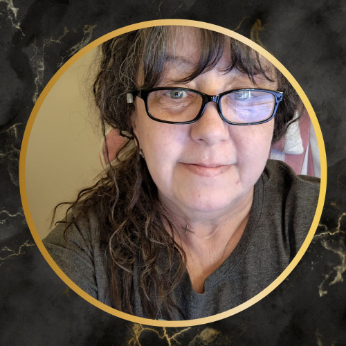 Elise Y. profile photo