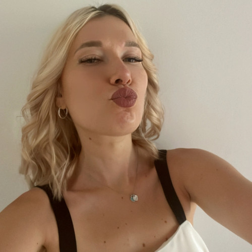 Taisia M.