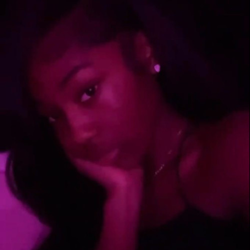 Aaliyah  J. profile photo