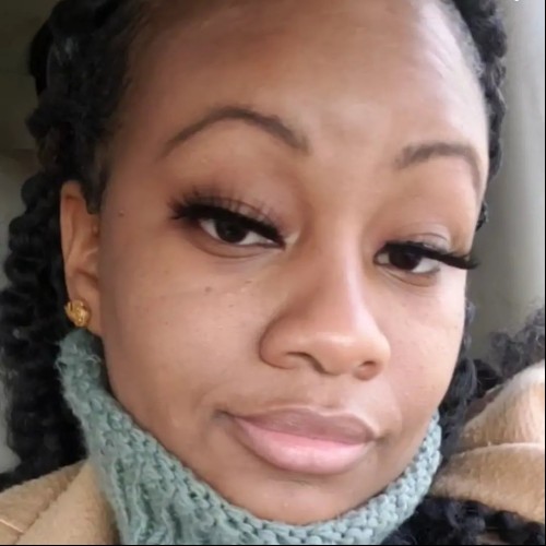 Nisia J. profile photo