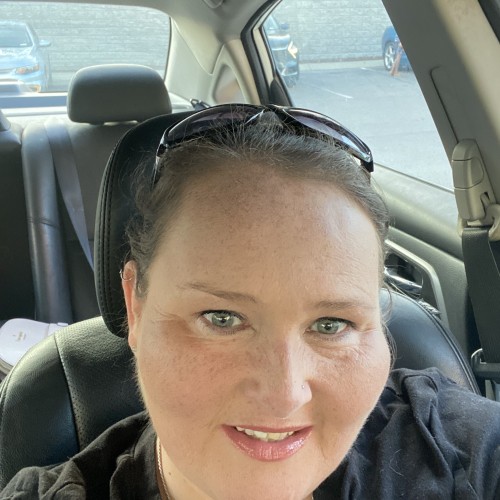 Traci L.