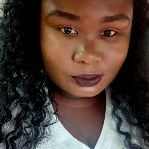 Cenia  M. profile photo
