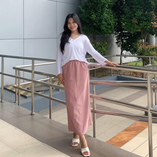 Mabeth Mae C.