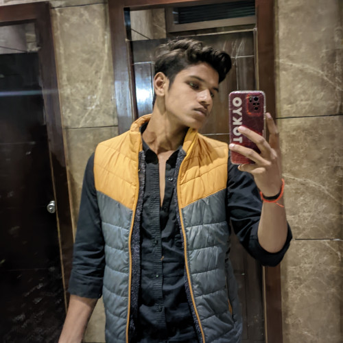 yuvi v. profile photo