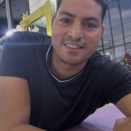 Javier R. profile photo
