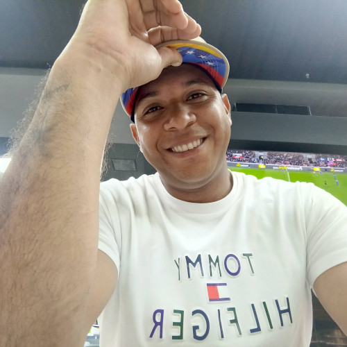 Cesar  Y. profile photo