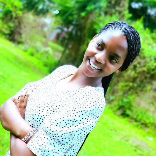 Minnah F. profile photo