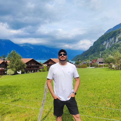 Marcos L. profile photo