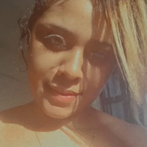 Yasmin  E.