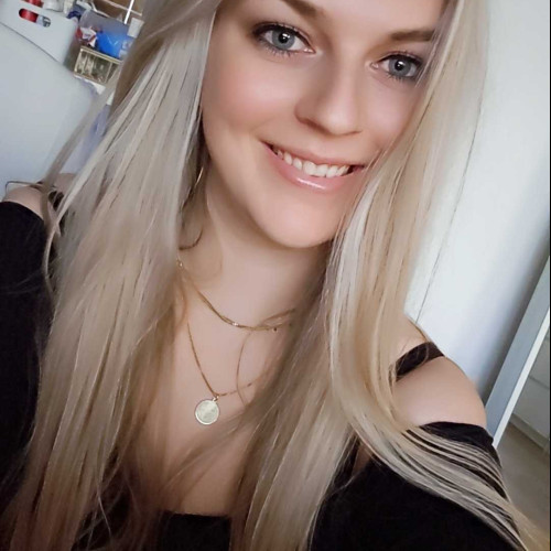 ilse J. profile photo