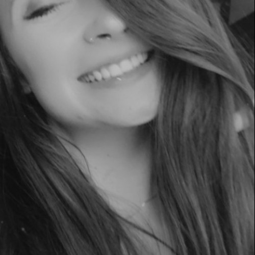 Lily T.