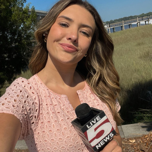 Emily j. profile photo