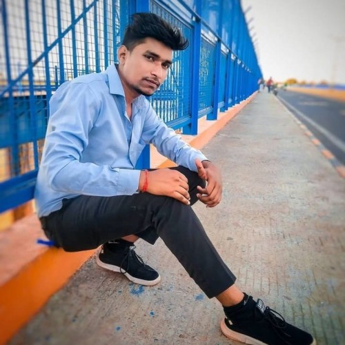 Ravi  V.