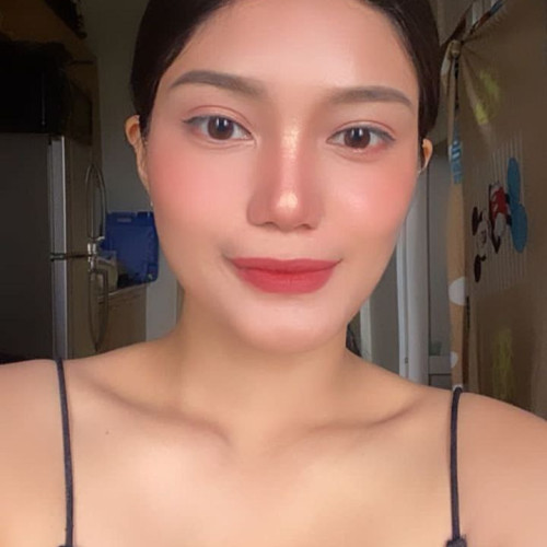 Aya L. profile photo