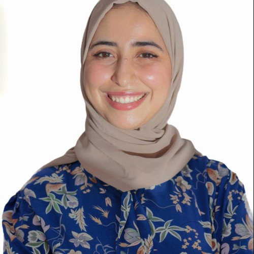 Oumayma B.
