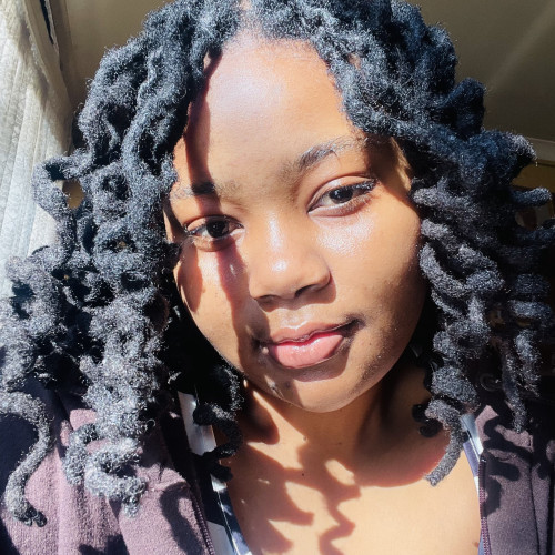 Thandeka M. profile photo