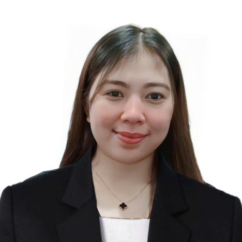 Abbi G.