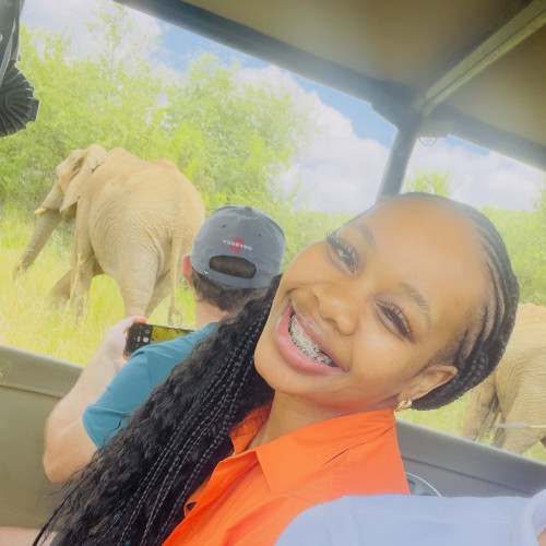 Phumelele M. profile photo