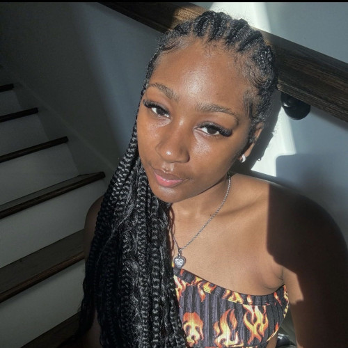 Vee S. profile photo