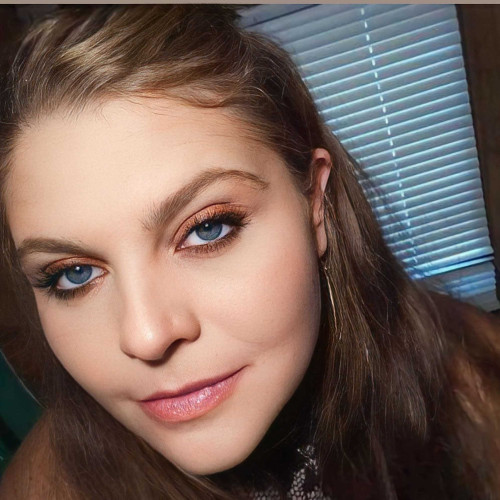 Eve B. profile photo