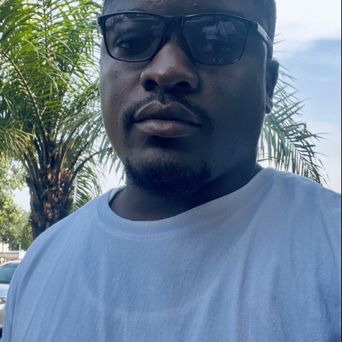 victor E. profile photo