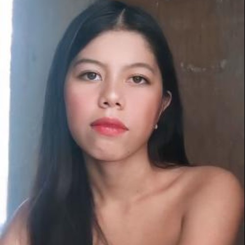 Shania  M.