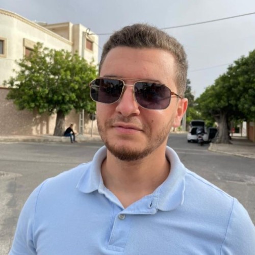 Abdelmoumen B.
