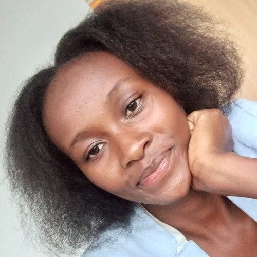 Vee K. profile photo